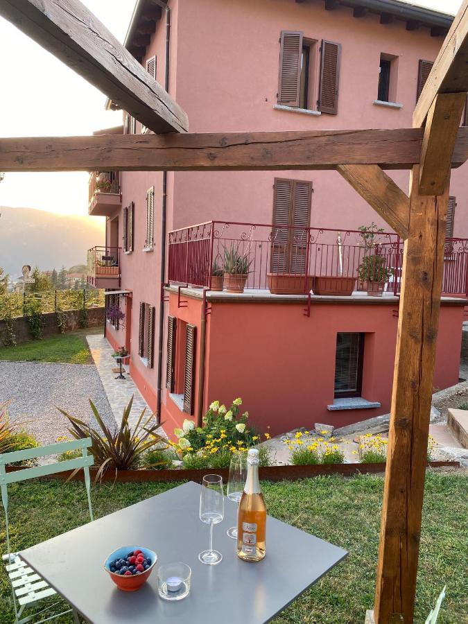 Il Mallo Verde - Lake Como B&B Mandello del Lario Luaran gambar